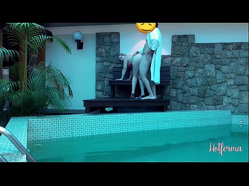 ❤️ Boss invites the maid to the pool but can't resist a hot ❌ Porn video at en-gb.eggporncomics.ru